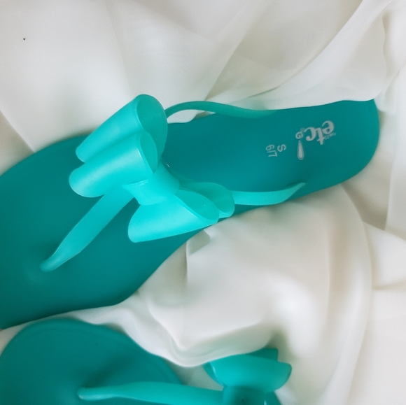 NEW Teal jelly sandals - Picture 2 of 3